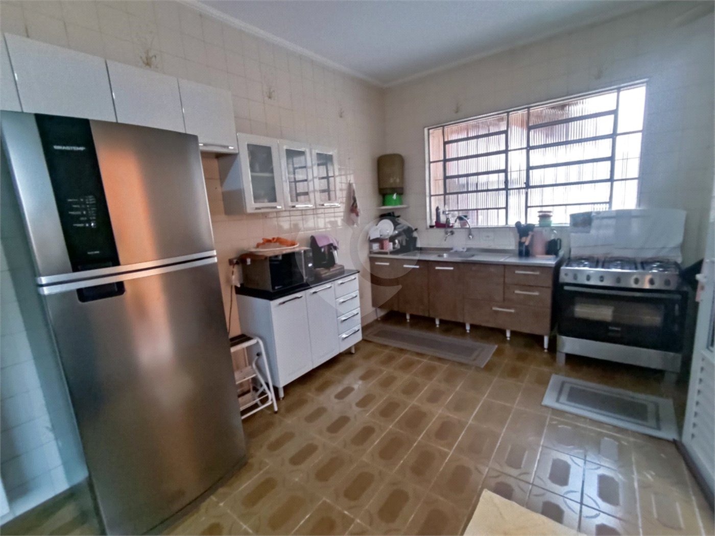 Sobrado à venda com 3 quartos, sendo 1 suíte, em Tremembé, São Paulo, SP