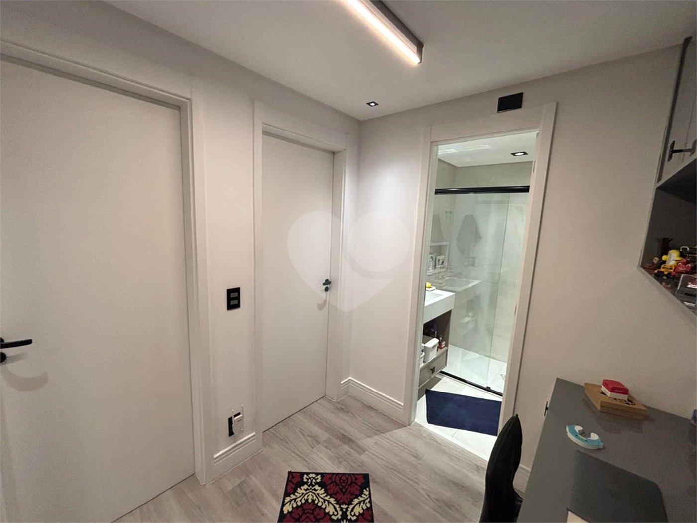 Apartamento à venda com 4 quartos, sendo 1 suíte, em Jardim Vazani, São Paulo, SP