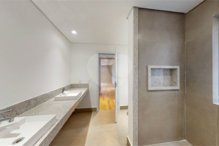 Apartamento à venda com 3 quartos, sendo 1 suíte, em Higienópolis, São Paulo, SP