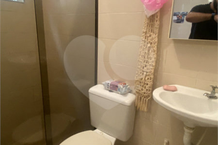 Casa Térrea à venda com 3 quartos, sendo 2 suítes, em Campo Belo, São Paulo, SP