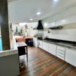 Casa à venda com 4 suítes em Vila Mazarino, Itapetininga, SP