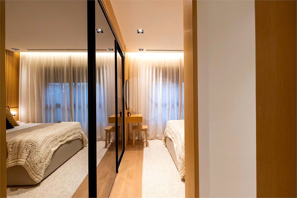 Apartamento à venda com 2 quartos, sendo 1 suíte, em Pinheiros, São Paulo, SP