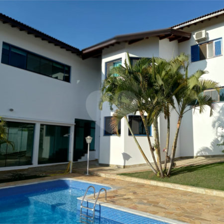 Casa à venda com 4 quartos, sendo 1 suíte, no condomínio Vale do Itamaracá, Valinhos - SP