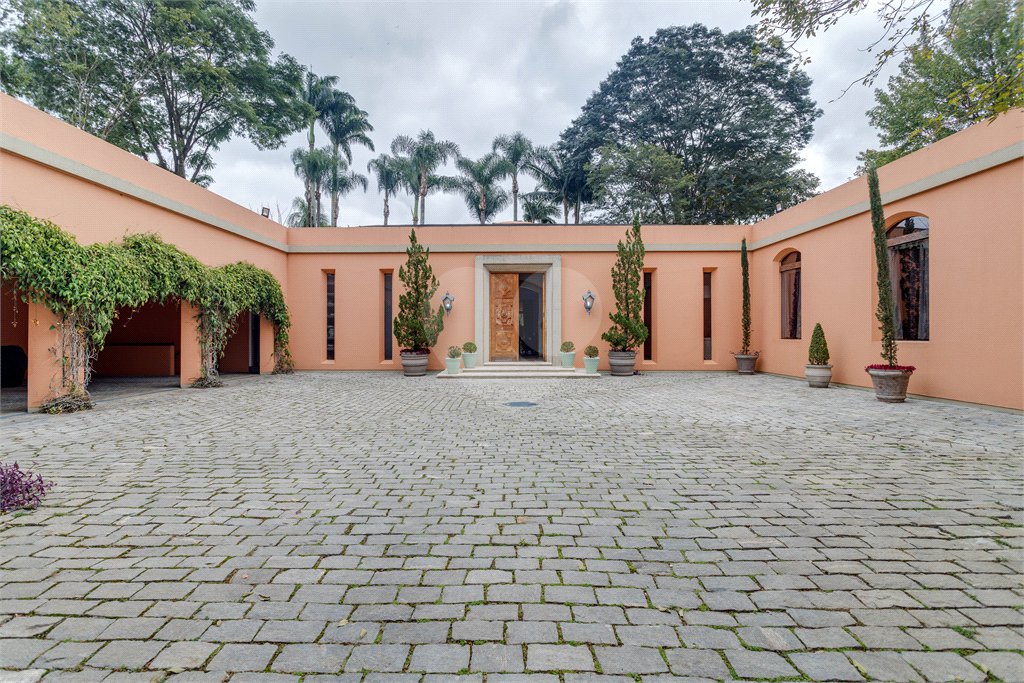 Casa à venda ou para alugar com 4 suítes em Alto da Boa Vista, São Paulo, SP