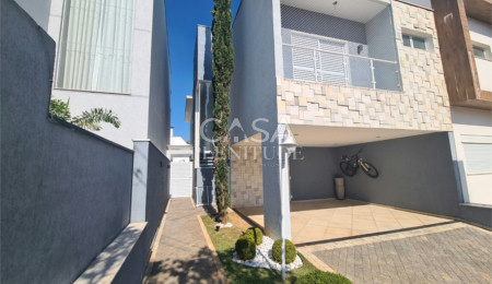 Casa em condomínio à venda com 3 quartos, sendo 1 suíte,  em Wanel Ville, Sorocaba, SP