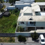 Casa à venda com 5 quartos, sendo 1 suíte, no condomínio Residencial Green Ville, Rio de Janeiro - RJ