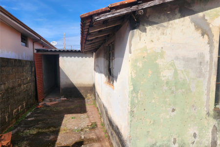 Casa à venda com 2 quartos em Vila Cidade Industrial (vila Xavier), Araraquara, SP