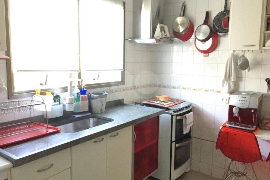 Casa à venda com 2 quartos, sendo 1 suíte, no condomínio Villas de São Francisco I, São Paulo - SP