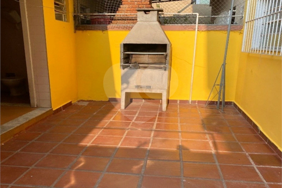 Sobrado à venda com 3 quartos em Jardim Peri, São Paulo, SP