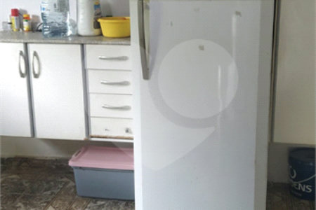 Chácara à venda com 5 quartos, sendo 1 suíte, em Estância São Luís, Suzano, SP