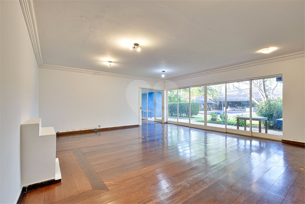 Casa à venda com 3 quartos, sendo 1 suíte, em Brooklin, São Paulo, SP