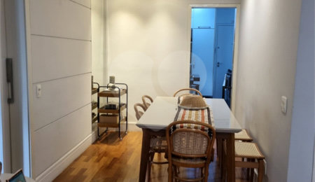 Apartamento à venda com 3 quartos, sendo 1 suíte,  em Vila Olímpia, São Paulo, SP