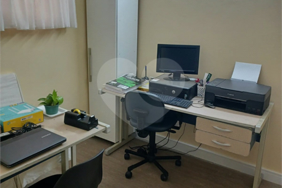 Sobrado à venda com 3 quartos, sendo 1 suíte,  em Ermelino Matarazzo, São Paulo, SP