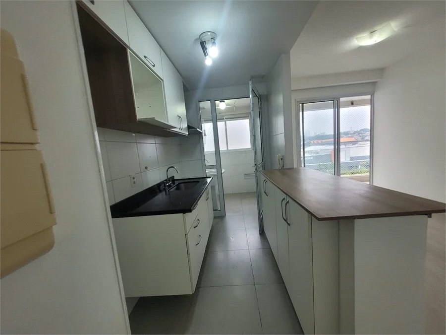 Apartamento à venda com 2 quartos em Vila Anastácio, São Paulo, SP