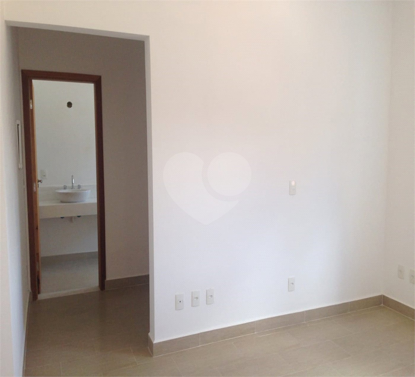 Casa à venda com 3 suítes no condomínio Montreal Residence, Indaiatuba - SP