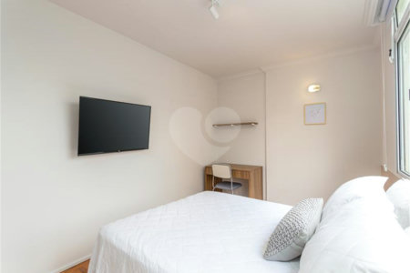 Apartamento à venda com 4 quartos, sendo 2 suítes, em Pinheiros, São Paulo, SP