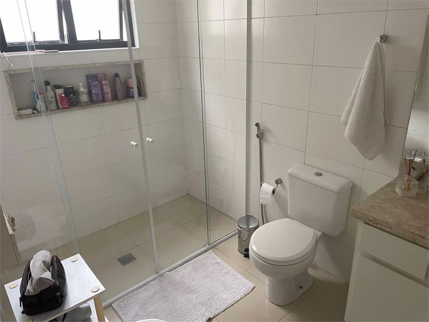 Apartamento Residencial à venda, Balneário Cidade Atlântica, Guarujá - AP0349.