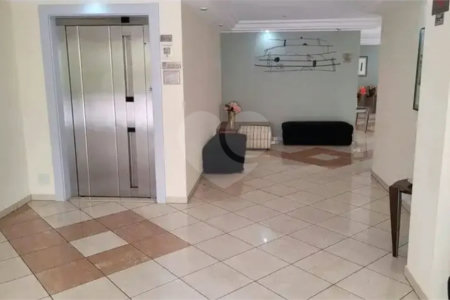 Apartamento à venda com 3 quartos, sendo 1 suíte,  em Parque Imperial, São Paulo, SP