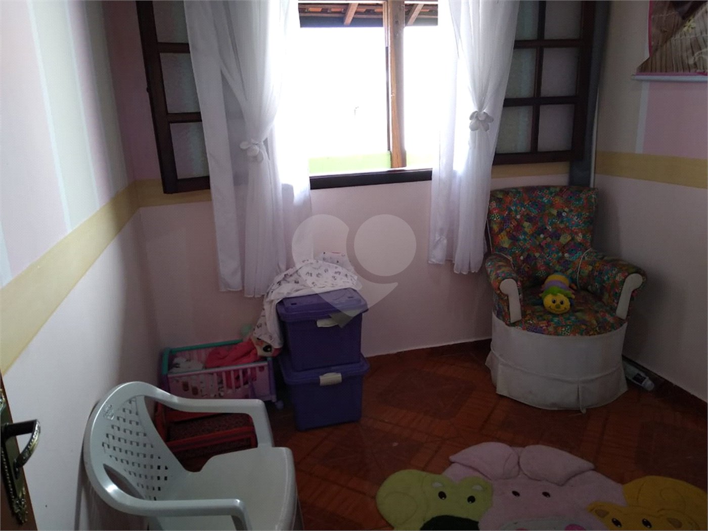 Casa à venda com 4 quartos, sendo 1 suíte,  em Jardim São Francisco, Mogi das Cruzes, SP