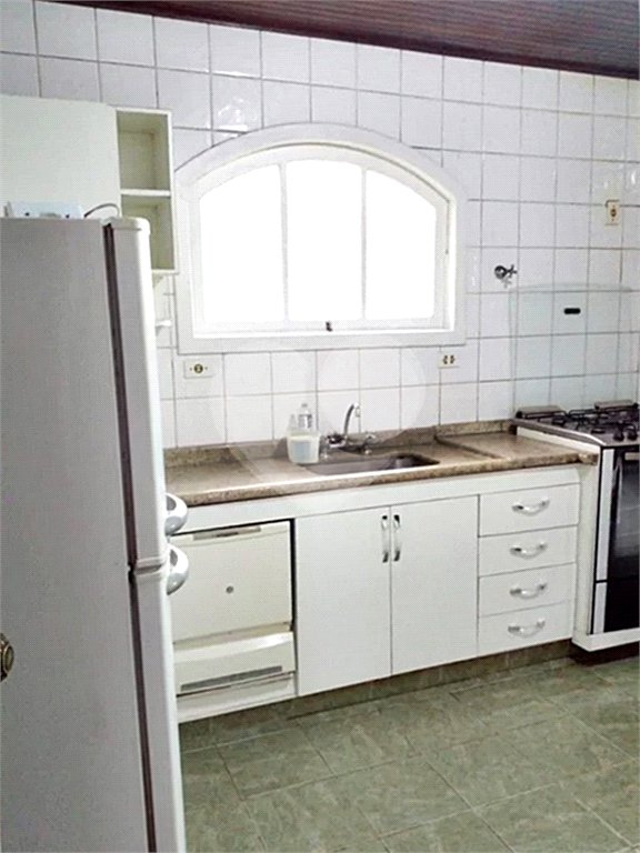 Casa à venda com 4 quartos, sendo 1 suíte,  no condomínio Parque Imperial da Cantareira, Mairiporã - SP