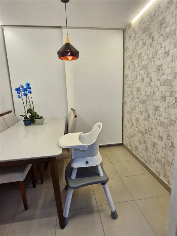 Apartamento à venda com 3 quartos, sendo 1 suíte,  em Parque Residencial da Lapa, São Paulo, SP