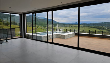 Casa à venda com 3 suítes no condomínio Greenfield Residencial Atibaia, Atibaia - SP