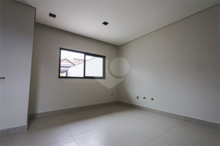 Casa à venda com 3 suítes em Jardim Santa Mena, Guarulhos, SP