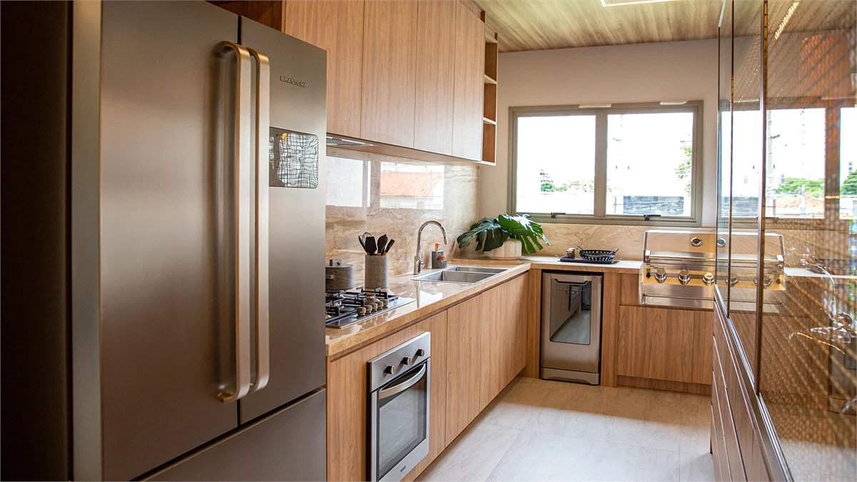 Apartamento à venda com 4 suítes em Vila Romana, São Paulo, SP