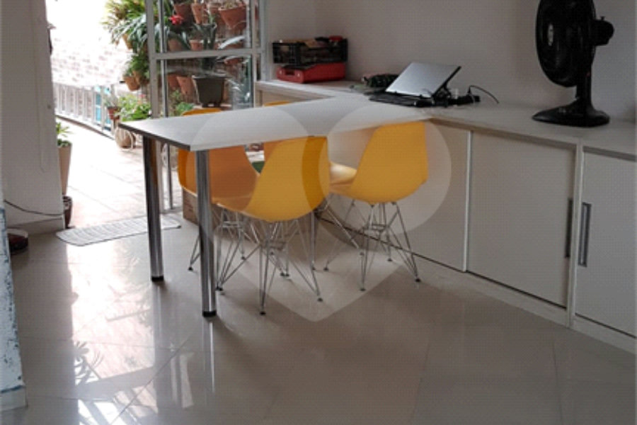 Casa de Vila à venda com 3 quartos, sendo 1 suíte, em Jardim Aricanduva, São Paulo, SP