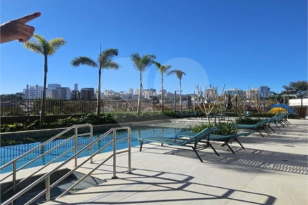 Apartamento à venda com 3 quartos, sendo 1 suíte,  em Pinheiros, São Paulo, SP