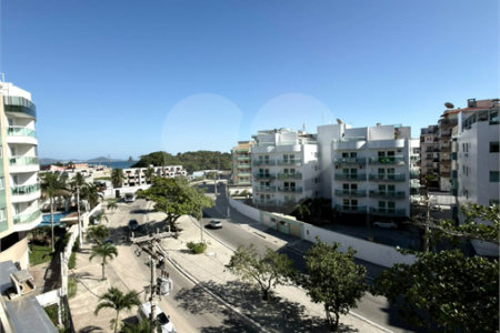 Cobertura à venda com 3 quartos, sendo 1 suíte, em Passagem, Cabo Frio, RJ
