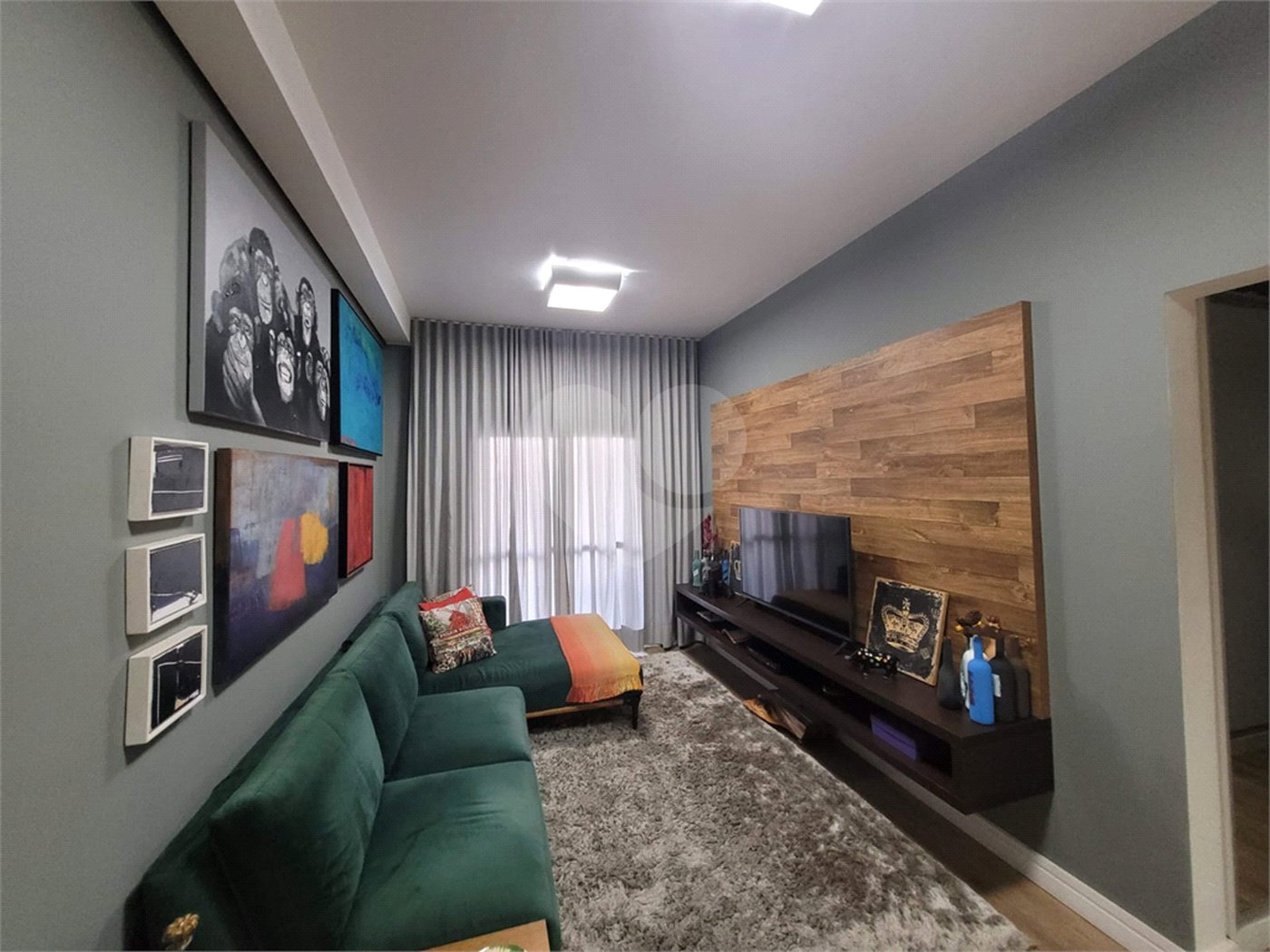 Apartamento à venda com 3 quartos, sendo 1 suíte, no Centro, Vinhedo, SP