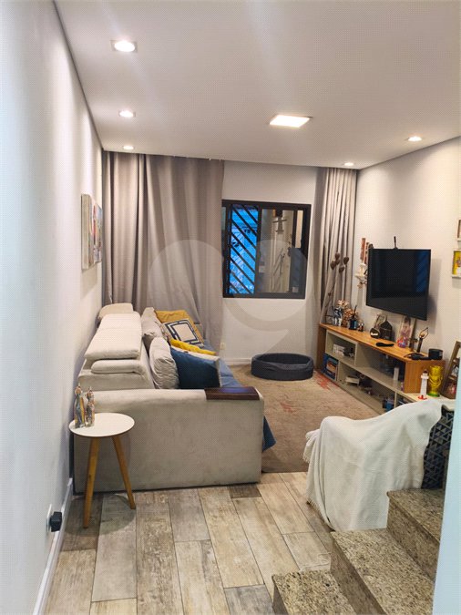 Sobrado à venda com 3 quartos, sendo 1 suíte, em Vila Libanesa, São Paulo, SP
