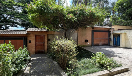 Casa à venda com 4 suítes em Tremembé, São Paulo, SP