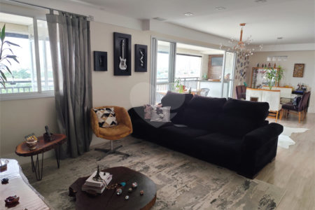 Apartamento à venda com 3 suítes em Mauá, São Caetano do Sul, SP