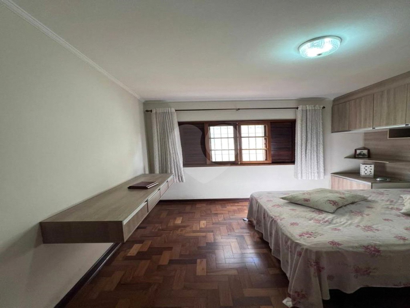 Casa à venda com 3 quartos, sendo 1 suíte,  em Vila Mazzei, São Paulo, SP