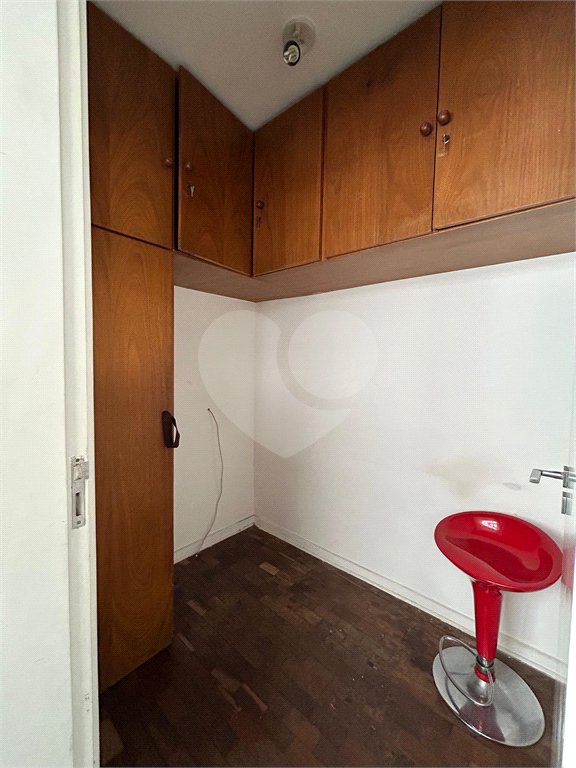 Apartamento à venda com 2 quartos, sendo 1 suíte, em Santa Cecília, São Paulo, SP