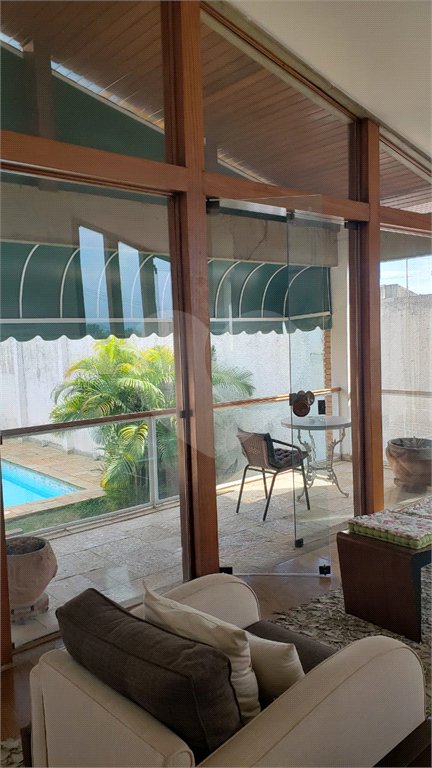 Casa de Vila à venda com 3 quartos, sendo 2 suítes, em Jardim Emília, Sorocaba, SP