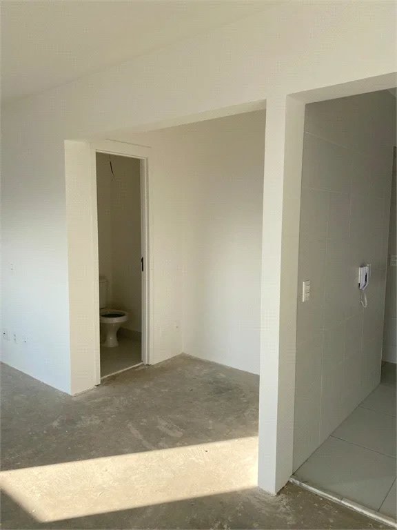 Apartamento à venda com 3 suítes em Jardim Caboré, São Paulo, SP