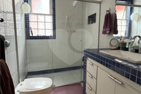 Sobrado à venda com 3 quartos, sendo 1 suíte, em Brás, São Paulo, SP