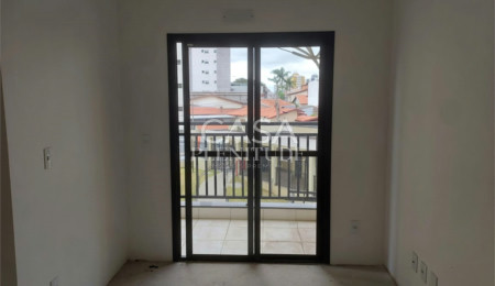 Apartamento à venda com 3 quartos, sendo 1 suíte,  em Vila Barão, Sorocaba, SP