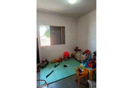 Sobrado à venda com 4 quartos, sendo 1 suíte, em Jardim Colombo, São Paulo, SP