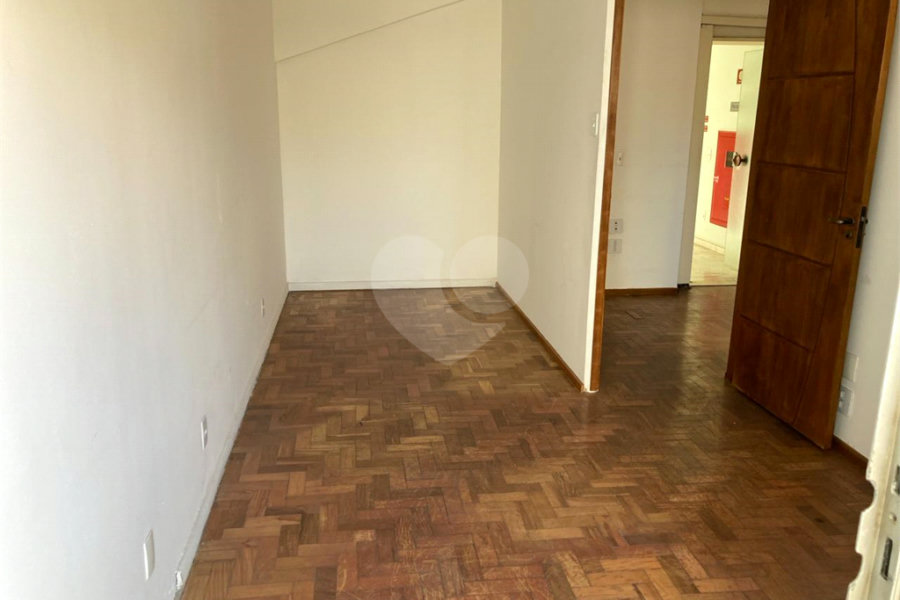 Sala à venda em Santa Cecília, São Paulo, SP