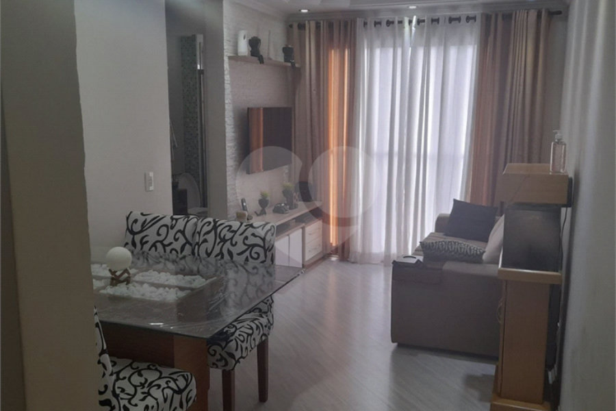 Apartamento à venda com 2 quartos em Conjunto Residencial Vista Verde, São Paulo, SP