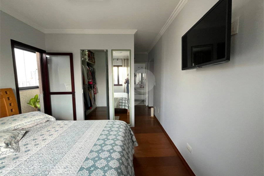 Apartamento à venda com 3 quartos, sendo 1 suíte, em Santana, São Paulo, SP