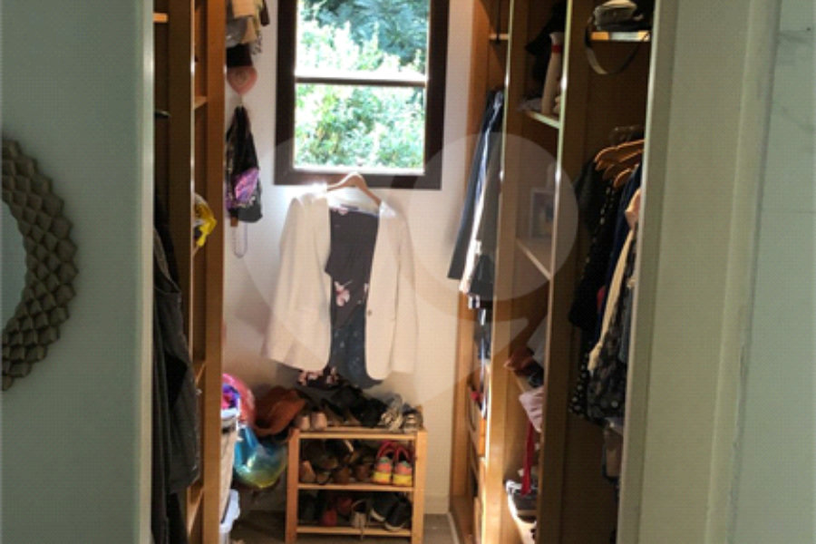 Casa à venda com 3 quartos, sendo 1 suíte,  no condomínio Alpes da Cantareira, Mairiporã - SP