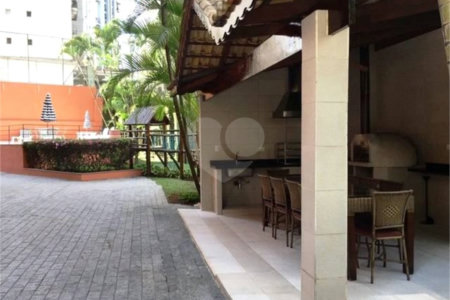 Cobertura à venda com 3 quartos, sendo 1 suíte,  em Vila Andrade, São Paulo, SP