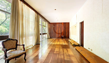 Casa Térrea à venda ou para alugar com 4 suítes em Alto da Boa Vista, São Paulo, SP
