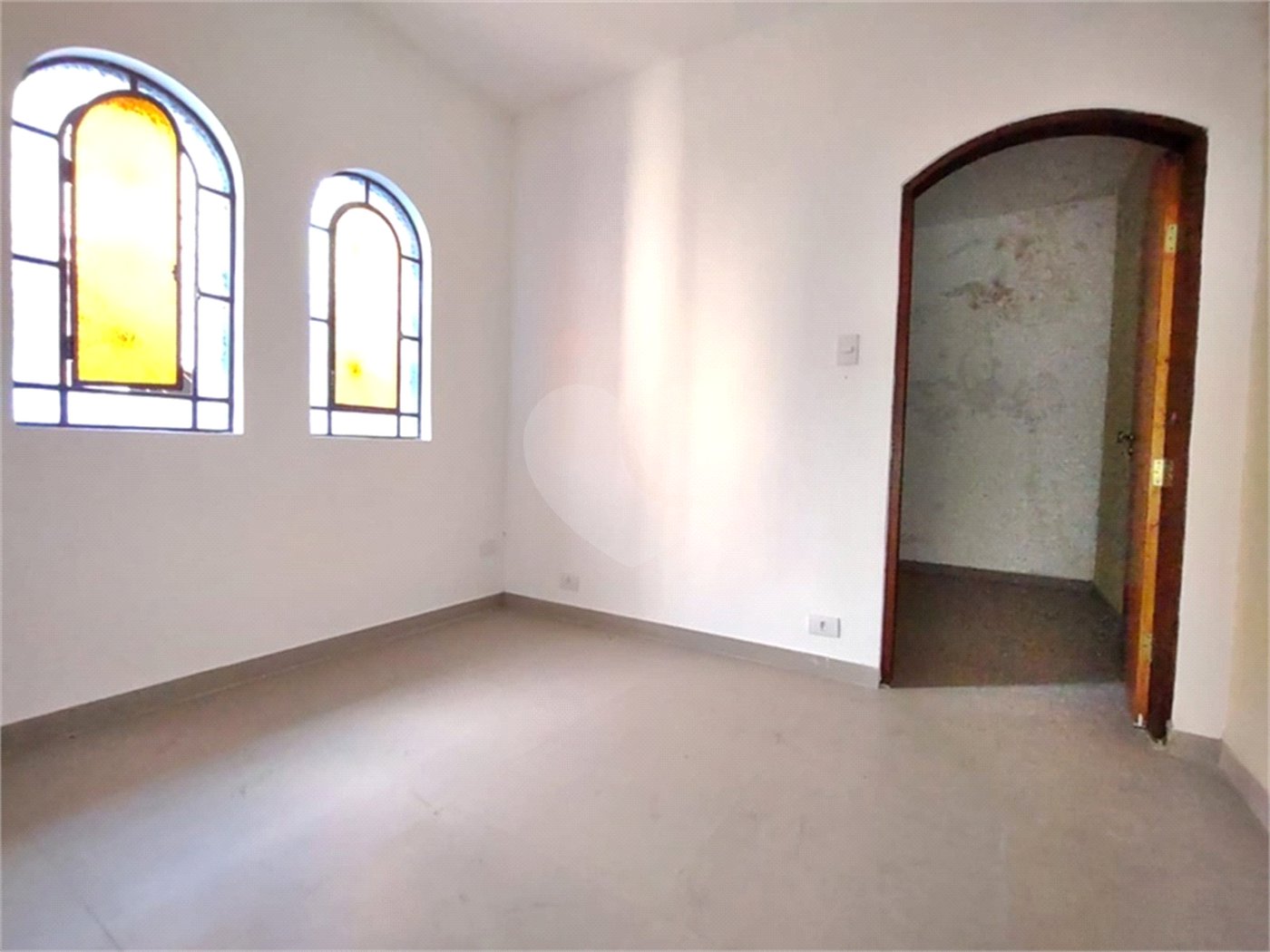 Sobrado à venda ou para alugar com 5 quartos, sendo 3 suítes, em Jardim Franca, São Paulo, SP