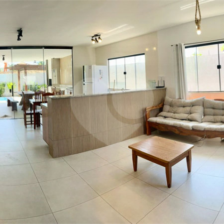 Casa à venda com 3 quartos em São José, Armação dos Búzios, RJ